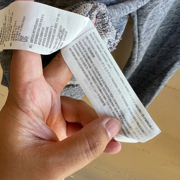 Abercrombie & Fitch Logo Collegiate Crewneck Sweater - Size Medium - Picture 2 of 4